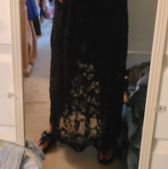 Bardot Maxi Dress - Picture 2 of 11